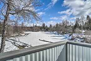 Pet-friendly Duplex w/ Northern Lights Aurora View