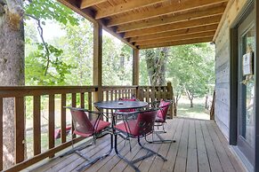 Outdoorsmens Paradise on River w/ Fire Pit!