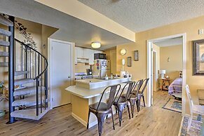 Cozy Ski-in/ski-out Granby Condo w/ Balcony!