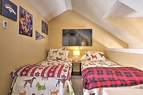 Cozy Ski-in/ski-out Granby Condo w/ Balcony!