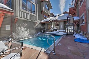 Mtn Chic Frisco Condo: Large Deck + Stunning View!