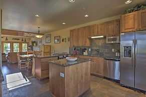 Large Deck + Stunning Views: Mtn Condo in Frisco!