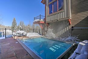 Large Deck + Stunning Views: Mtn Condo in Frisco!