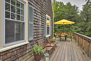 Charming Jaffrey Cottage w/ Deck & Grill!