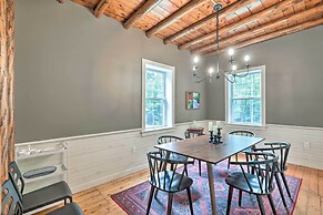 Charming Jaffrey Cottage w/ Deck & Grill!