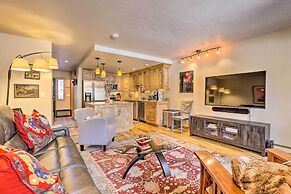 7 Mi to Ski: Waterfront Townhome in Frisco!