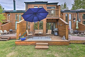 7 Mi to Ski: Waterfront Townhome in Frisco!