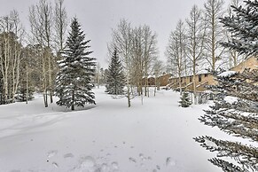 Frisco Townhome w/ Hot Tub - 10 Mi to Breckenridge