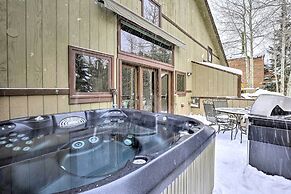 Frisco Townhome w/ Hot Tub - 10 Mi to Breckenridge