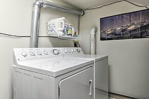 Frisco Townhome w/ Hot Tub - 10 Mi to Breckenridge