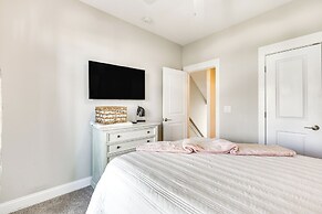 Surf City House ~ 400 Ft Walk to Beach w/ Decks!