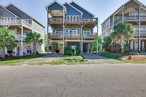 Surf City House ~ 400 Ft Walk to Beach w/ Decks!