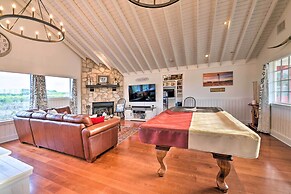 Spacious Getaway ~ 12 Acres, Views, & Hot Tub!