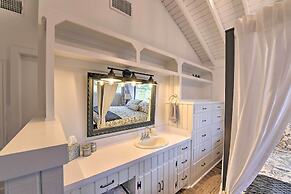 Spacious Getaway ~ 12 Acres, Views, & Hot Tub!