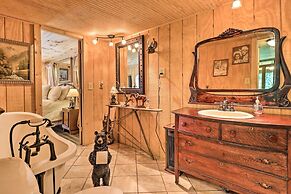 Mtn-view Warne Cabin: Hot Tub, Wine Cabinet!