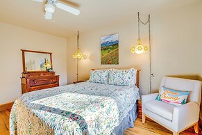 Dog-friendly Frisco Escape: Walk Downtown!