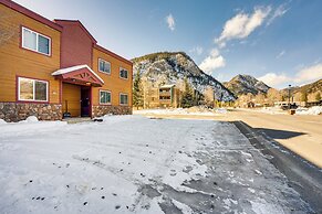 Dog-friendly Frisco Escape: Walk Downtown!