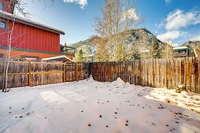 Dog-friendly Frisco Escape: Walk Downtown!