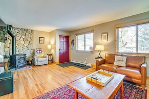 Dog-friendly Frisco Escape: Walk Downtown!