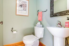 Dog-friendly Frisco Escape: Walk Downtown!