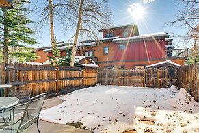 Dog-friendly Frisco Escape: Walk Downtown!