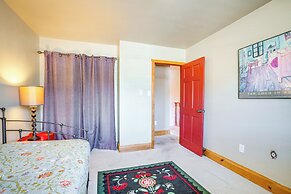 Dog-friendly Frisco Escape: Walk Downtown!