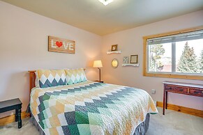 Dog-friendly Frisco Escape: Walk Downtown!