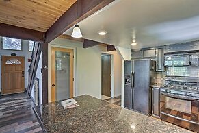 Chester Cabin w/ Deck - Walk to Lake + Golfing!