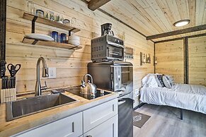 Tiny Home w/ Hot Tub By Mohican State Park!