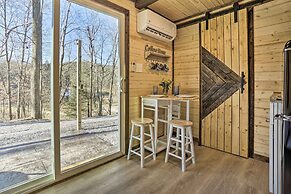 Tiny Home w/ Hot Tub By Mohican State Park!