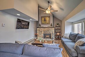 Cozy Beech Mountain Condo w/ Fireplace & Deck