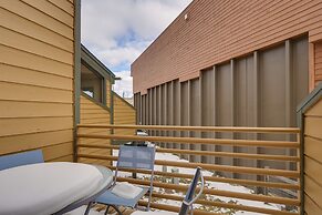 Updated Townhome Near Main Street, 10 Mi to Breck!