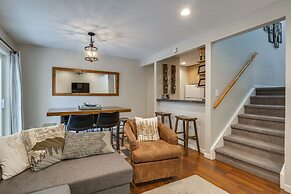 Updated Townhome Near Main Street, 10 Mi to Breck!