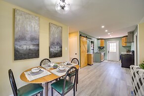 Barling Vacation Rental: Fenced-in Yard w/ Hot Tub