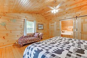 Smoky Mountain Log Cabin Close to Rafting!