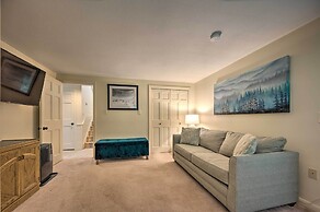 House w/ Balcony ~ 5 Mi to Cranmore Resort!