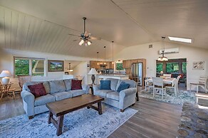 House w/ Balcony ~ 5 Mi to Cranmore Resort!