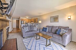 Lakefront Dillon Condo w/ Pool Access: Near Skiing