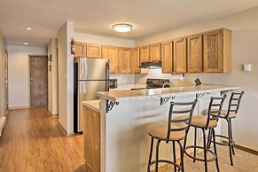 Lakefront Dillon Condo w/ Pool Access: Near Skiing