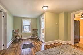 Cozy Campbell Hall Getaway w/ Porch!