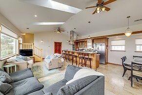 Crescent City Getaway w/ Panoramic Ocean Views!