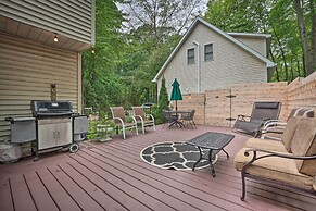 Lakeside Escape Steps to Lake Michigan Beach!