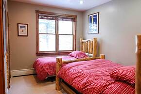 Breck Condo on Main St w/ Resort Amenities!