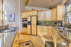 Ski & Hike On-site: Breckenridge Retreat!