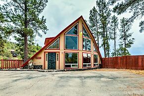 A-frame Ruidoso Retreat w/ Deck, Grill & Views!