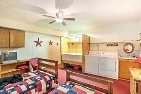 A-frame Ruidoso Retreat w/ Deck, Grill & Views!