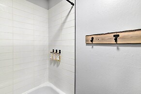 Anchorage Home, Minutes From Downtown!