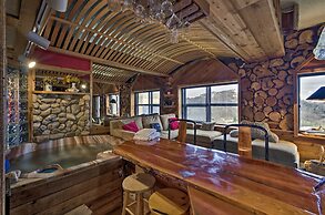 Sugar Mountain Resort Condo w/ Pool Table & Views!