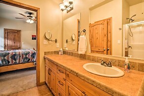 Cozy Ski Cabin w/ Deck Near Taos Ski Valley!