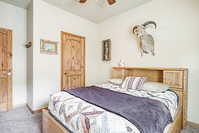 Cozy Ski Cabin w/ Deck Near Taos Ski Valley!